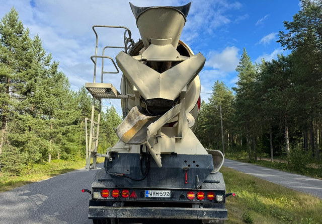 Liebherr12m3 Perävaunu - Betongsemi: bilde 3 Liebherr12m3 Perävaunu - Betongsemi: bilde 3