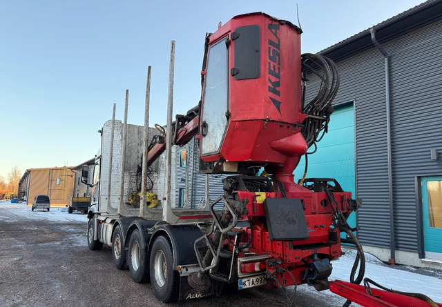 Mercedes-BenzArocs 8x4 Nosturilla! - Tømmerbil, Kranbil: bilde 4 Mercedes-BenzArocs 8x4 Nosturilla! - Tømmerbil, Kranbil: bilde 4
