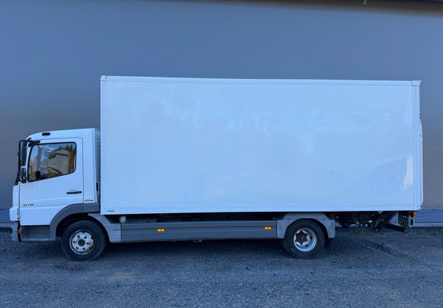 Mercedes-BenzAtego kaappi + perälauta - Skapbil: bilde 2 Mercedes-BenzAtego kaappi + perälauta - Skapbil: bilde 2