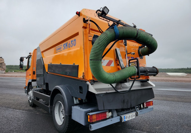 SchmidtSK650 Atego 85kmh/h - Feiebil: bilde 3 SchmidtSK650 Atego 85kmh/h - Feiebil: bilde 3