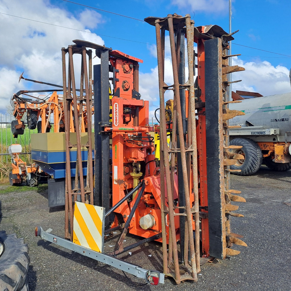 ERPICE ROTANTE PIEGHEVOLE MASCHIO AQUILA 5000 - Jordfreser: bilde 1 ERPICE ROTANTE PIEGHEVOLE MASCHIO AQUILA 5000 - Jordfreser: bilde 1