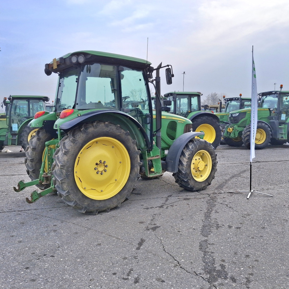 JOHN DEERE 5100 R - Traktor: bilde 4 JOHN DEERE 5100 R - Traktor: bilde 4