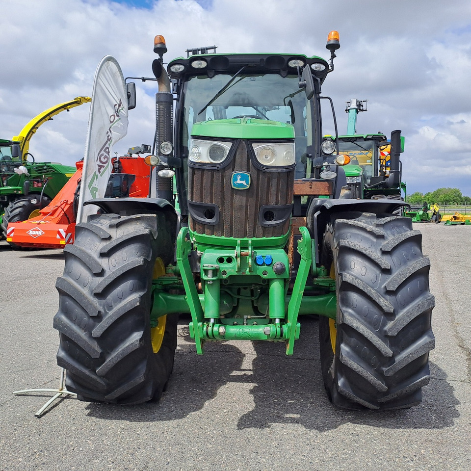 JOHN DEERE 6210R - Traktor: bilde 3 JOHN DEERE 6210R - Traktor: bilde 3