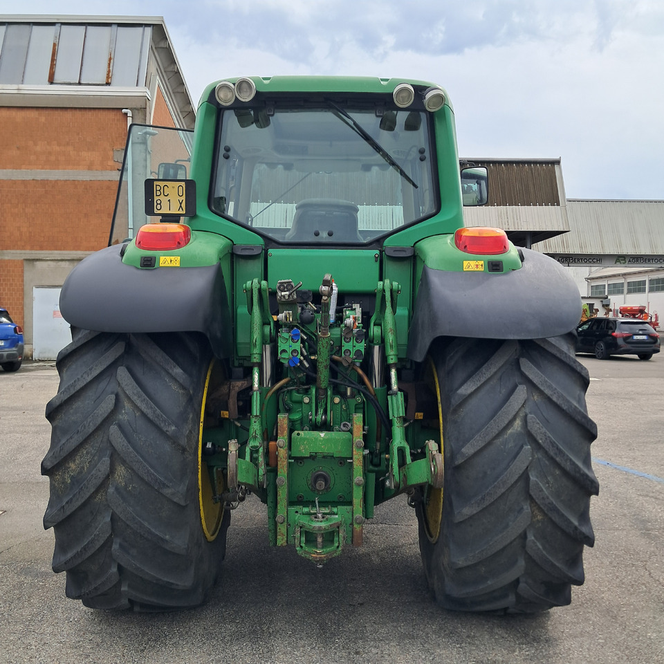 JOHN DEERE 6830 Premium - Traktor: bilde 4 JOHN DEERE 6830 Premium - Traktor: bilde 4