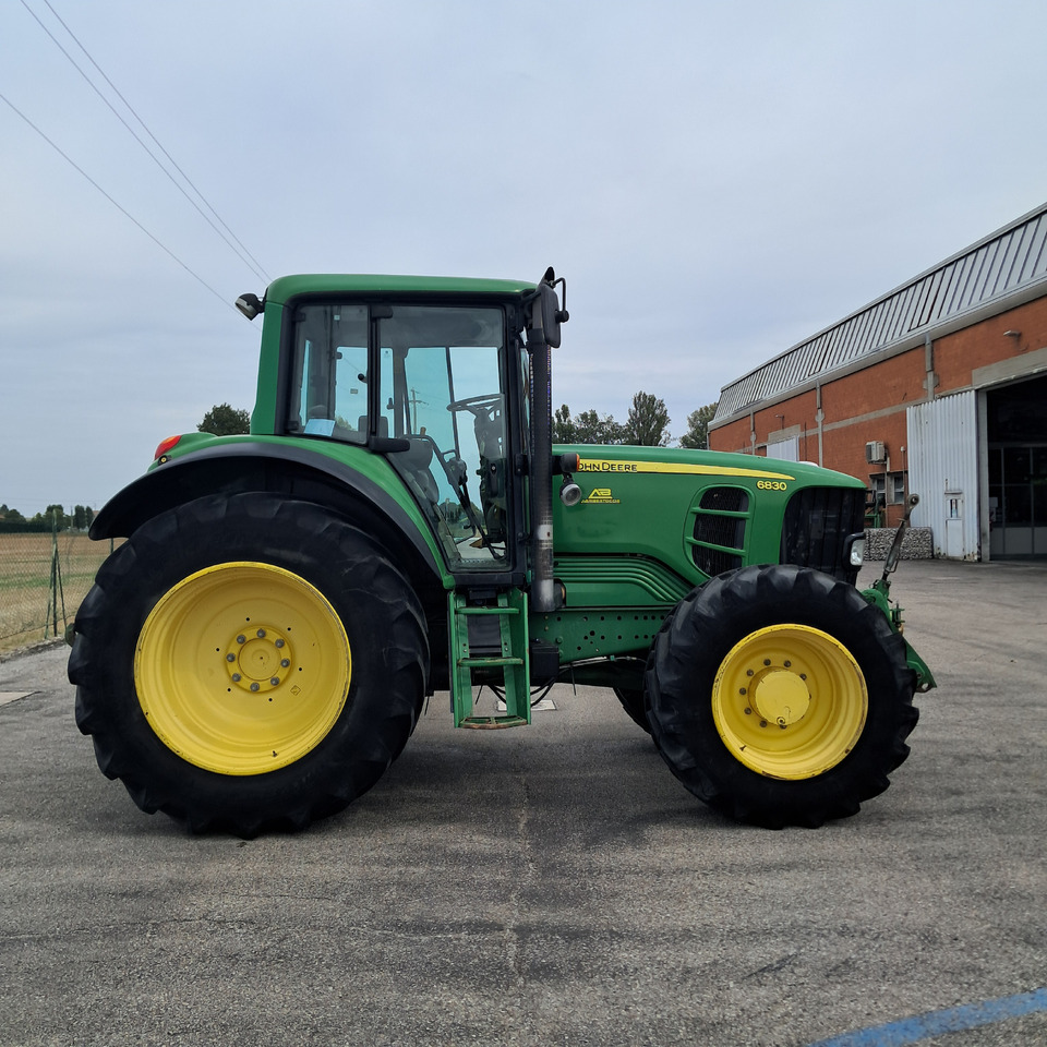 JOHN DEERE 6830 Premium - Traktor: bilde 5 JOHN DEERE 6830 Premium - Traktor: bilde 5