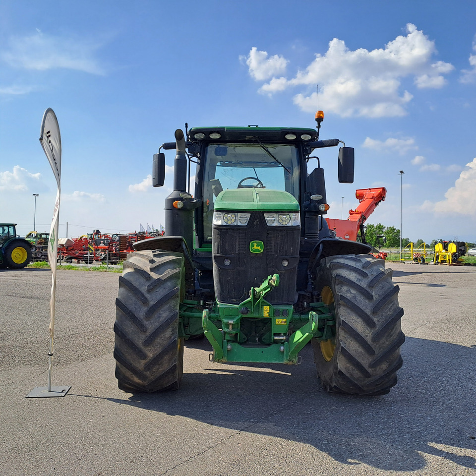 JOHN DEERE 7310R - Traktor: bilde 2 JOHN DEERE 7310R - Traktor: bilde 2