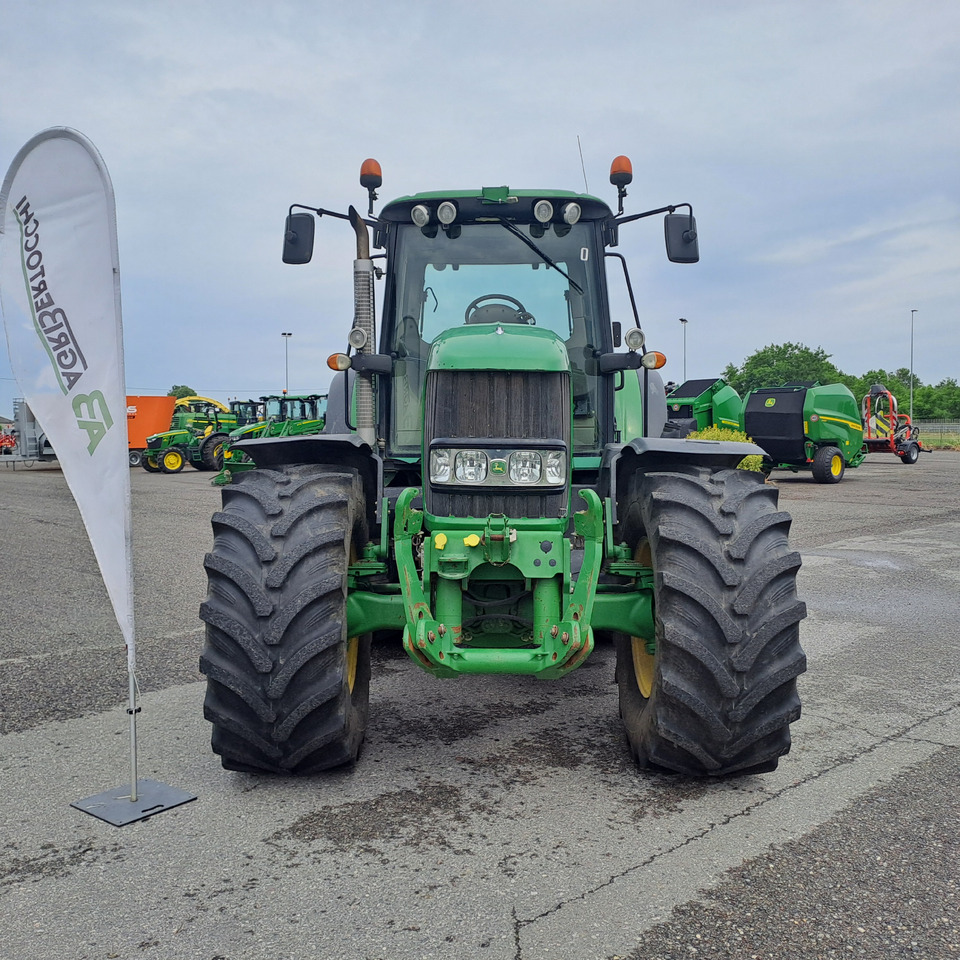 JOHN DEERE 7530 PREMIUM - Traktor: bilde 3 JOHN DEERE 7530 PREMIUM - Traktor: bilde 3