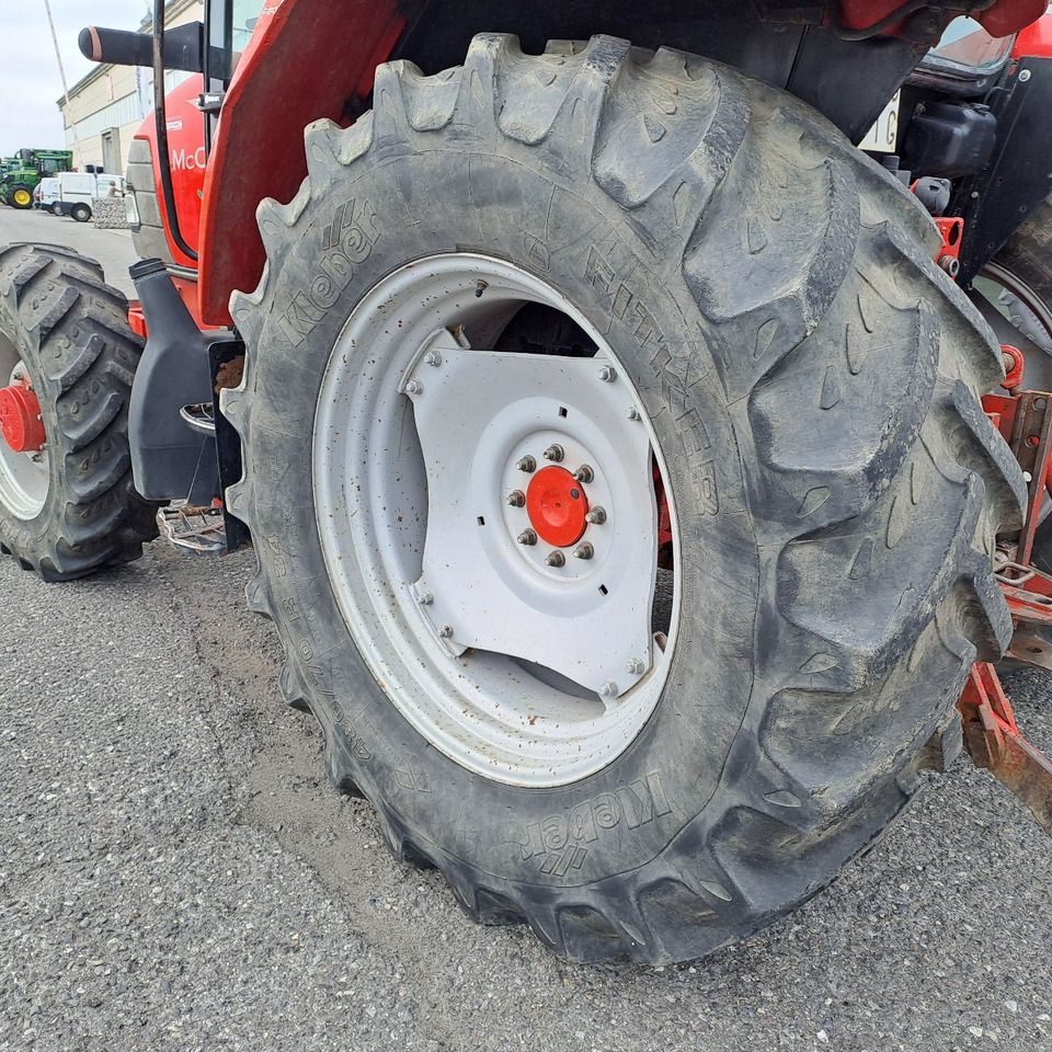 Mc CORMICK Cx85 Xtrashift - ASTA AGRIBERTOCCHI - Traktor: bilde 4 Mc CORMICK Cx85 Xtrashift - ASTA AGRIBERTOCCHI - Traktor: bilde 4