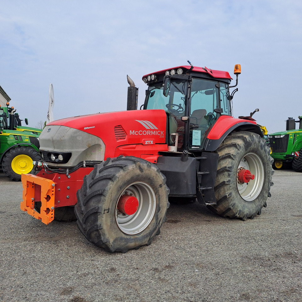 Mc CORMICK ZTX 230 - Traktor: bilde 1 Mc CORMICK ZTX 230 - Traktor: bilde 1