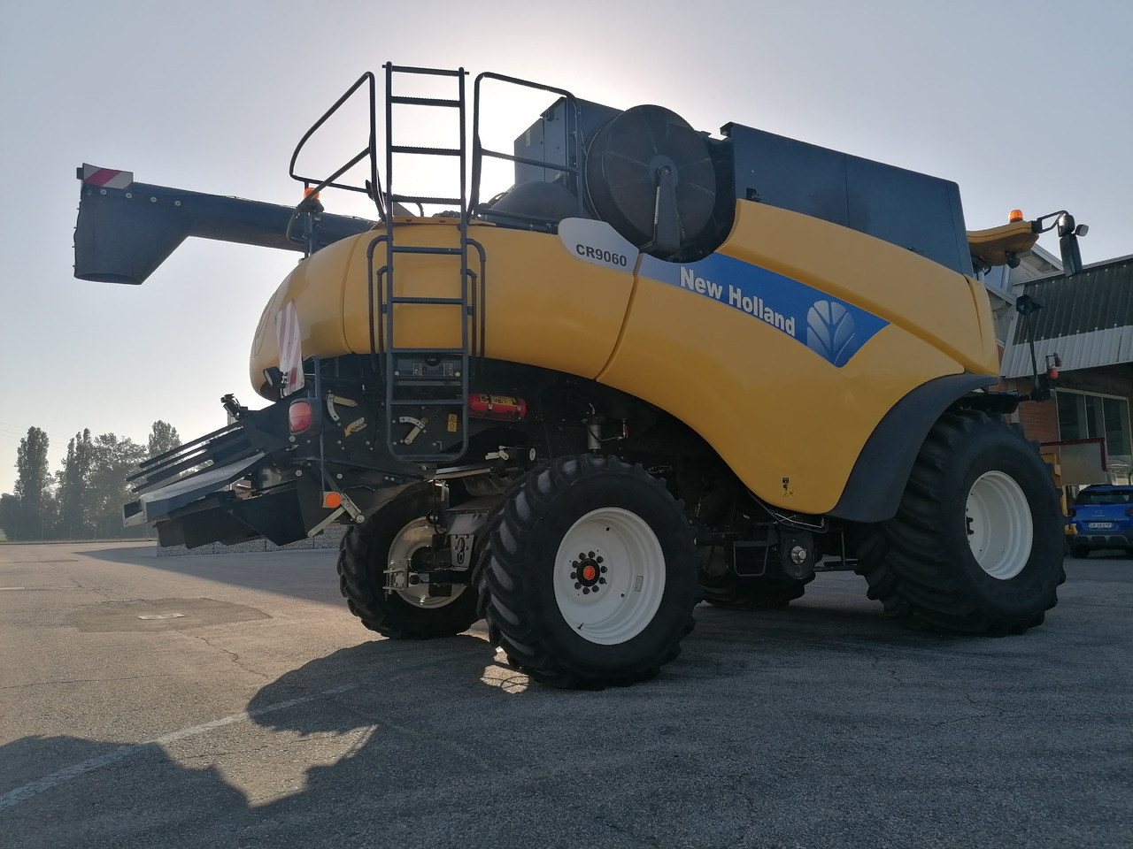 NEW HOLLAND CR 9060 - Skurtresker: bilde 5 NEW HOLLAND CR 9060 - Skurtresker: bilde 5