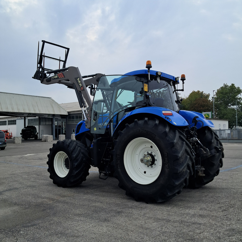 NEW HOLLAND T7 270 - Traktor: bilde 3 NEW HOLLAND T7 270 - Traktor: bilde 3