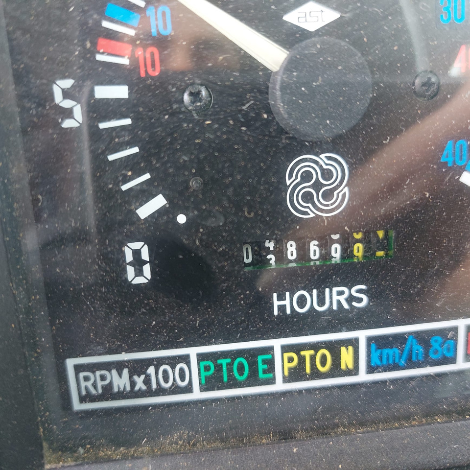 SAME TITAN 145 - Traktor: bilde 3 SAME TITAN 145 - Traktor: bilde 3