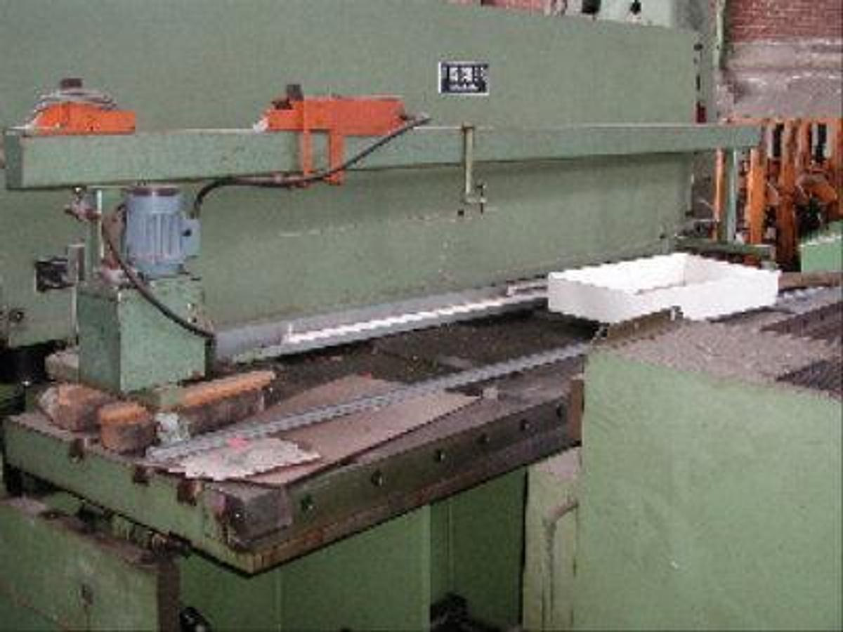 Alu-Fensterrahmenpresse - Maskin: bilde 1 Alu-Fensterrahmenpresse - Maskin: bilde 1