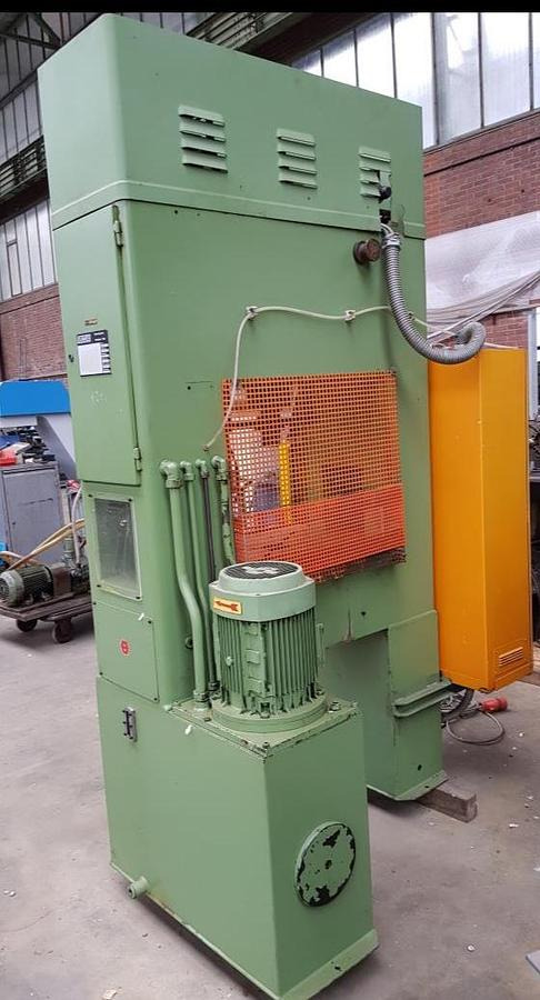 Hydr. Schnelläuferpresse DUNKES - Metallbearbeidingsmaskin: bilde 4 Hydr. Schnelläuferpresse DUNKES - Metallbearbeidingsmaskin: bilde 4