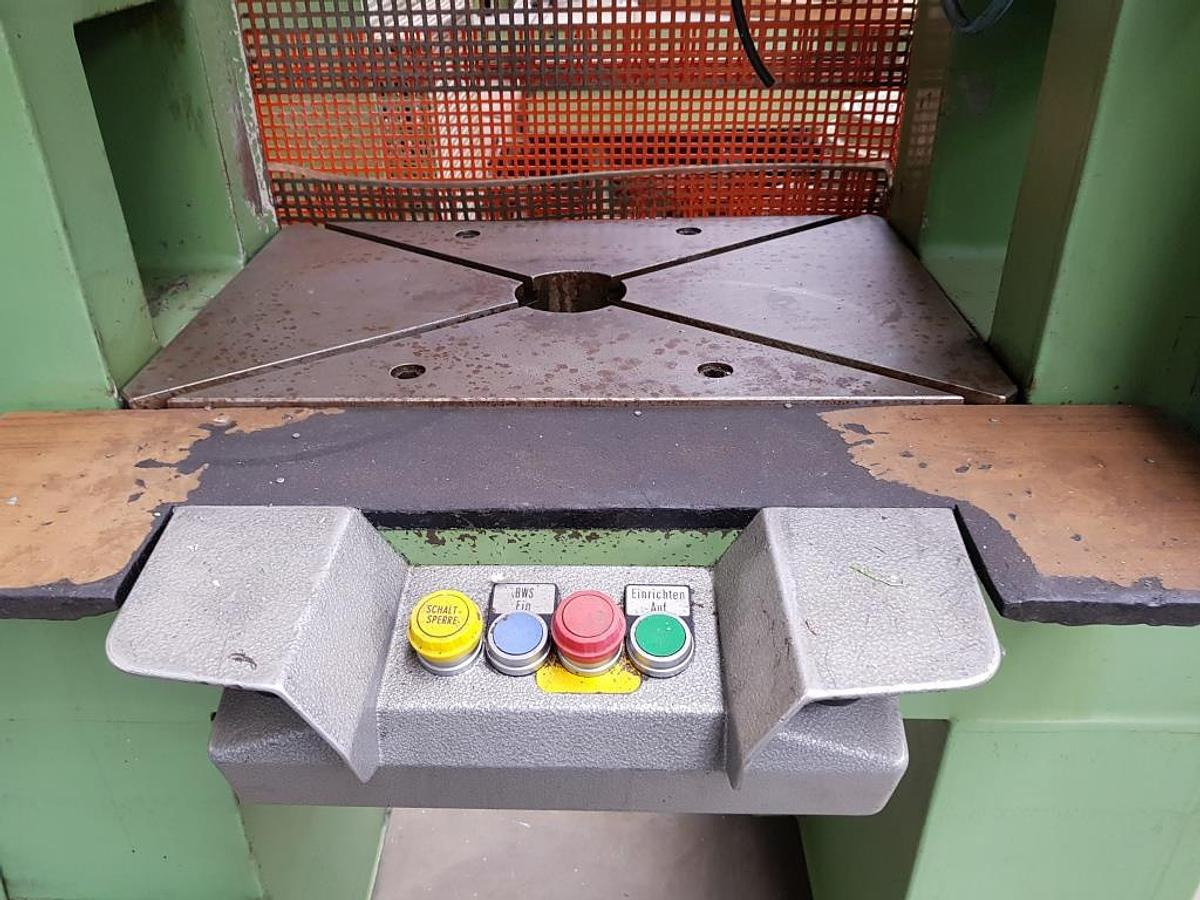 Hydr. Schnelläuferpresse DUNKES - Metallbearbeidingsmaskin: bilde 2 Hydr. Schnelläuferpresse DUNKES - Metallbearbeidingsmaskin: bilde 2