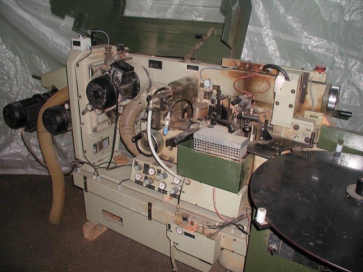 Kantenanleimmaschine SCM - Trebearbeidingsmaskin: bilde 4 Kantenanleimmaschine SCM - Trebearbeidingsmaskin: bilde 4