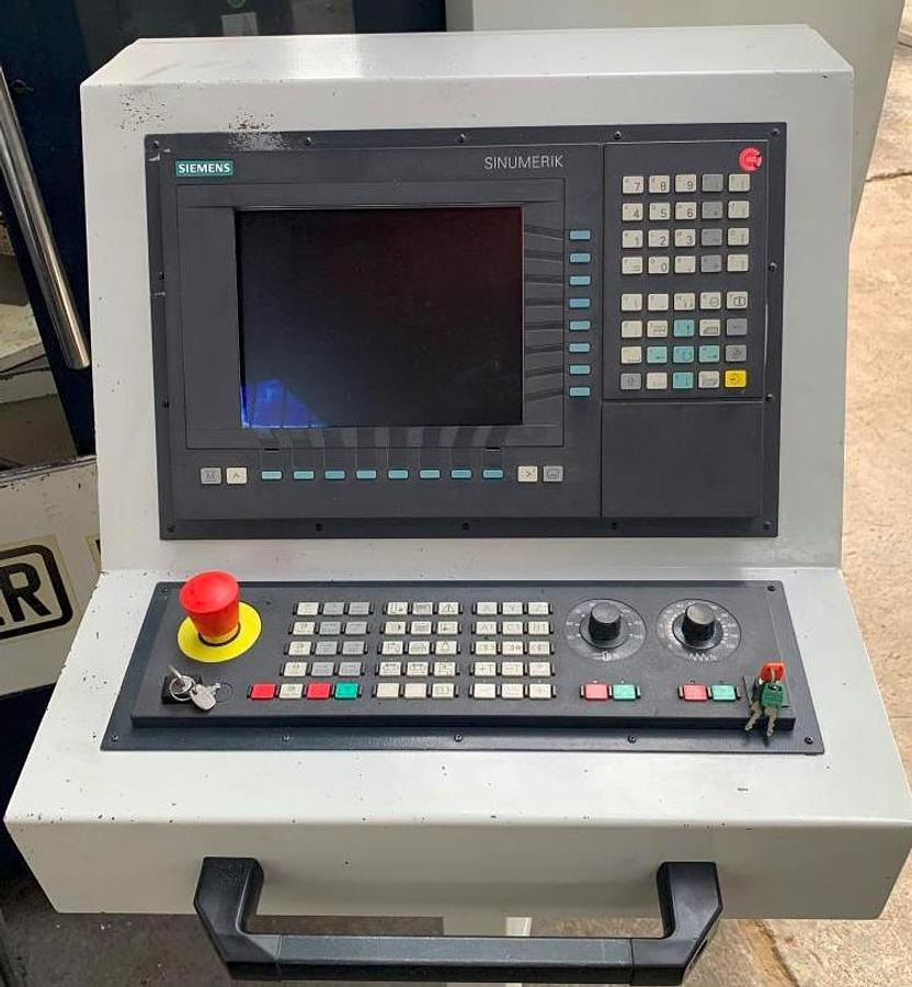 "Kompakt"-Bearbeitungszentrum SPINNER - CNC maskineringssenter: bilde 2 "Kompakt"-Bearbeitungszentrum SPINNER - CNC maskineringssenter: bilde 2