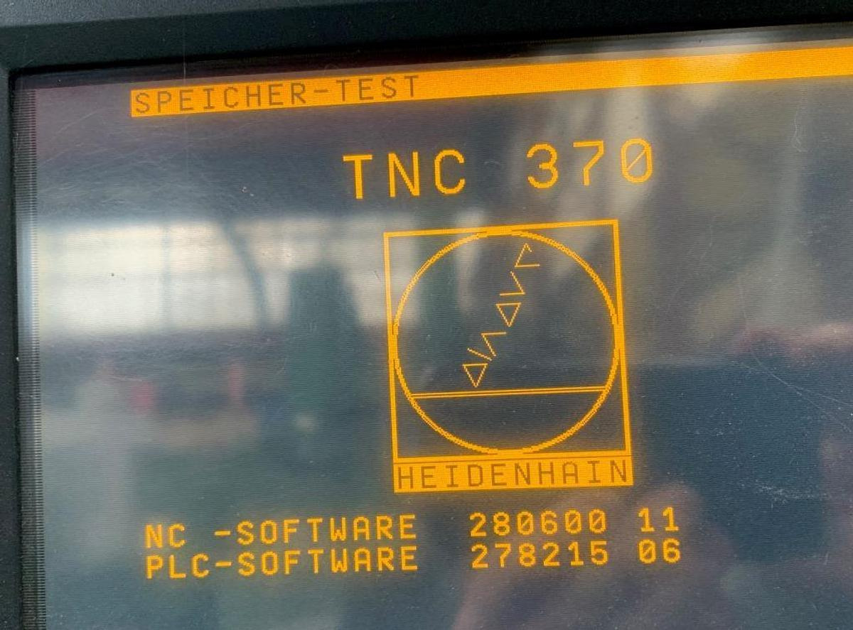 Vertikal-Bearbeitungszentrum BRIDGEPORT - CNC maskineringssenter: bilde 5 Vertikal-Bearbeitungszentrum BRIDGEPORT - CNC maskineringssenter: bilde 5