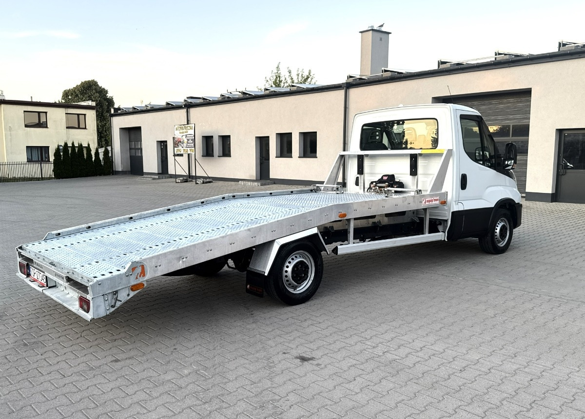 Iveco Daily 3.0 160KM Rok 2022 55 tys km przebiegu AUTOLAWETA Najazd laweta - Transporter lastebil: bilde 3 Iveco Daily 3.0 160KM Rok 2022 55 tys km przebiegu AUTOLAWETA Najazd laweta - Transporter lastebil: bilde 3