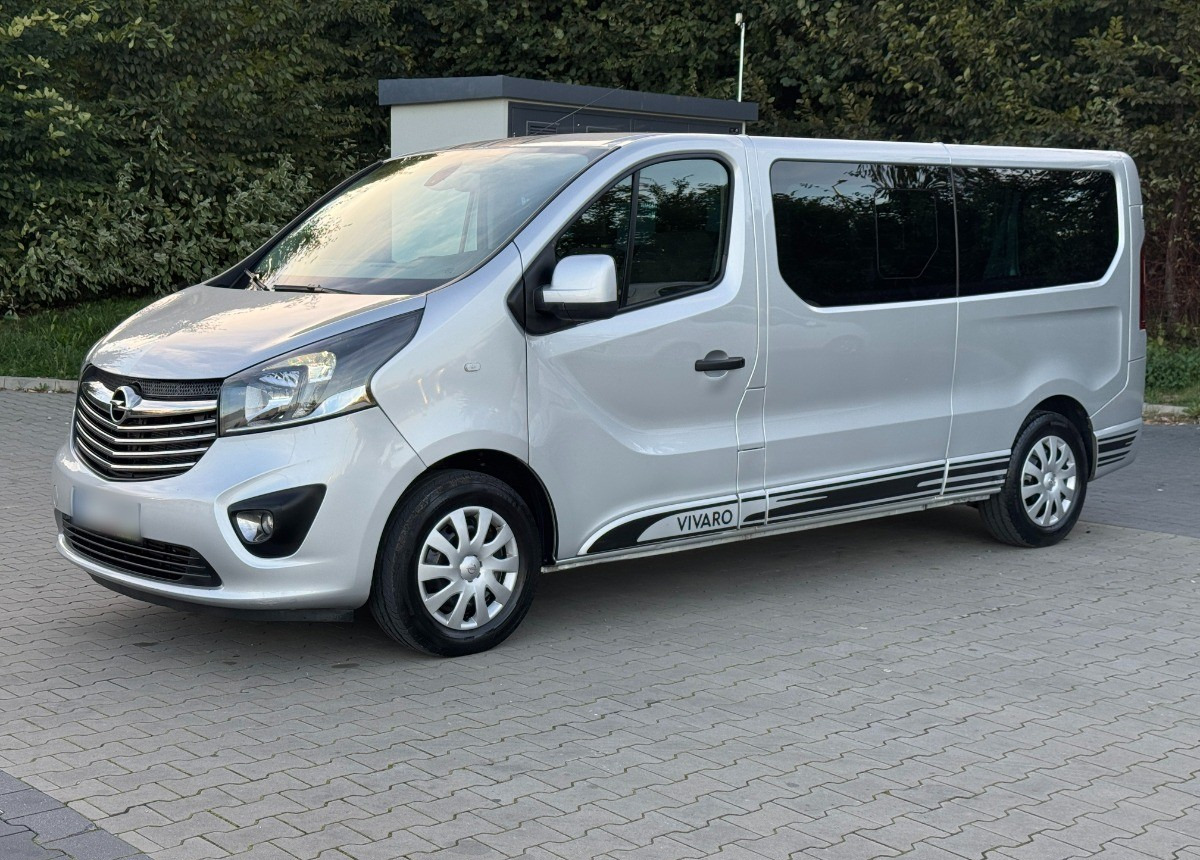 Opel Vivaro 1.6 DCI 145KM 9 osobowy Nawiewy góra dół DOINWESTOWANY Super stan - Stasjonsvogn: bilde 1 Opel Vivaro 1.6 DCI 145KM 9 osobowy Nawiewy góra dół DOINWESTOWANY Super stan - Stasjonsvogn: bilde 1