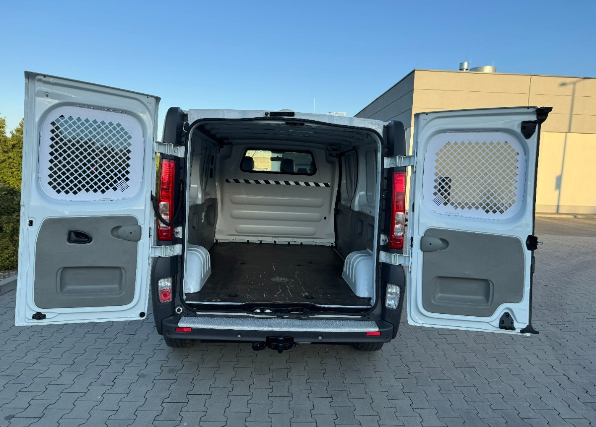 Renault Trafic 2.0 DCI 115KM LONG 2012 Rok Klimatyzacja Nawigacja BEZWYPADKOWY - Kassebil: bilde 5 Renault Trafic 2.0 DCI 115KM LONG 2012 Rok Klimatyzacja Nawigacja BEZWYPADKOWY - Kassebil: bilde 5
