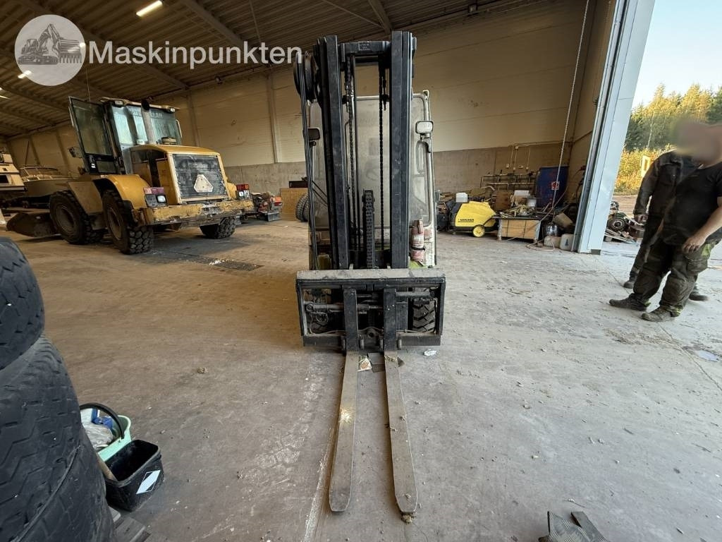 Clark CEM 25 - Dieseltruck: bilde 3 Clark CEM 25 - Dieseltruck: bilde 3