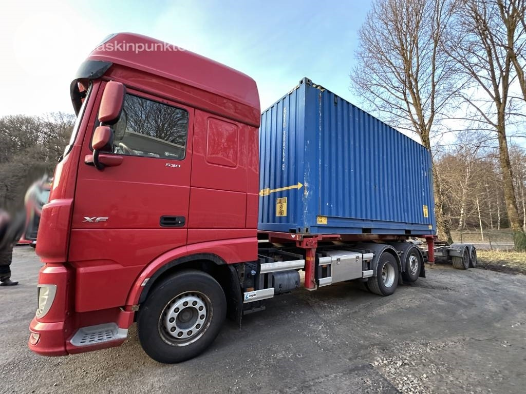 DAF XF 530 - Container-transport/ Vekselflak lastebil: bilde 2 DAF XF 530 - Container-transport/ Vekselflak lastebil: bilde 2