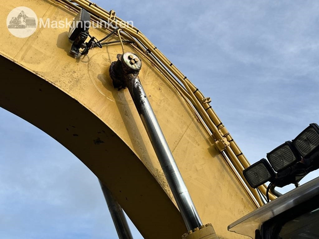 Komatsu PC 210 LC-8 - Beltegraver: bilde 5 Komatsu PC 210 LC-8 - Beltegraver: bilde 5