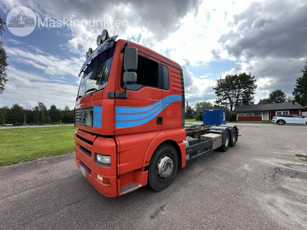 MAN TGX 28.530 LAXO - Chassis lastebil: bilde 1 MAN TGX 28.530 LAXO - Chassis lastebil: bilde 1