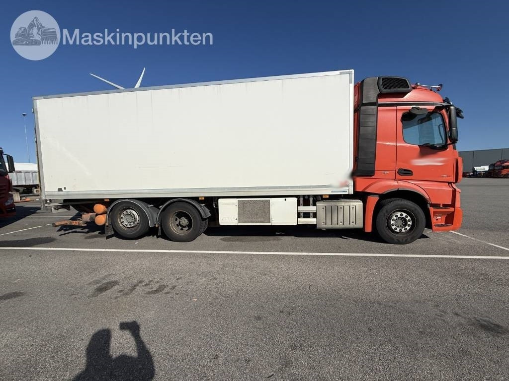 Mercedes-Benz Actros 2551 - Lastebil med kjøl: bilde 4 Mercedes-Benz Actros 2551 - Lastebil med kjøl: bilde 4