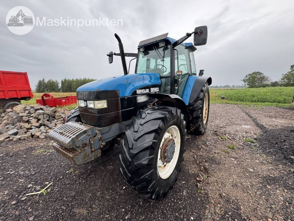 New Holland 8560 - Traktor: bilde 1 New Holland 8560 - Traktor: bilde 1