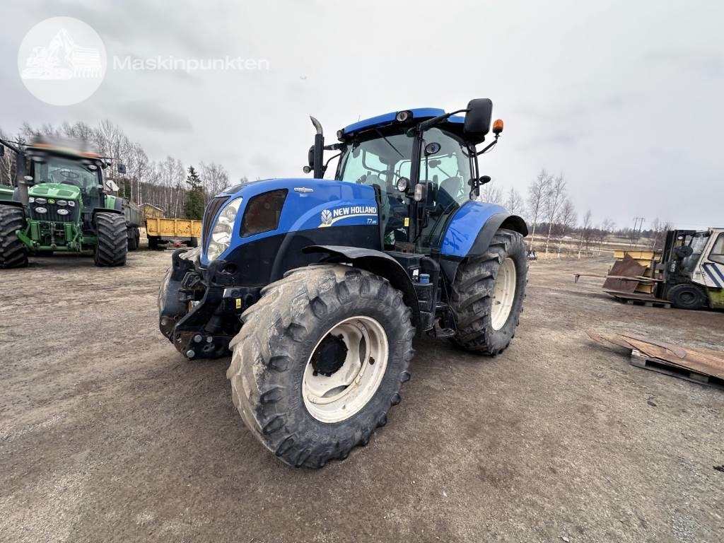 New Holland T 7.185 - Traktor: bilde 3 New Holland T 7.185 - Traktor: bilde 3