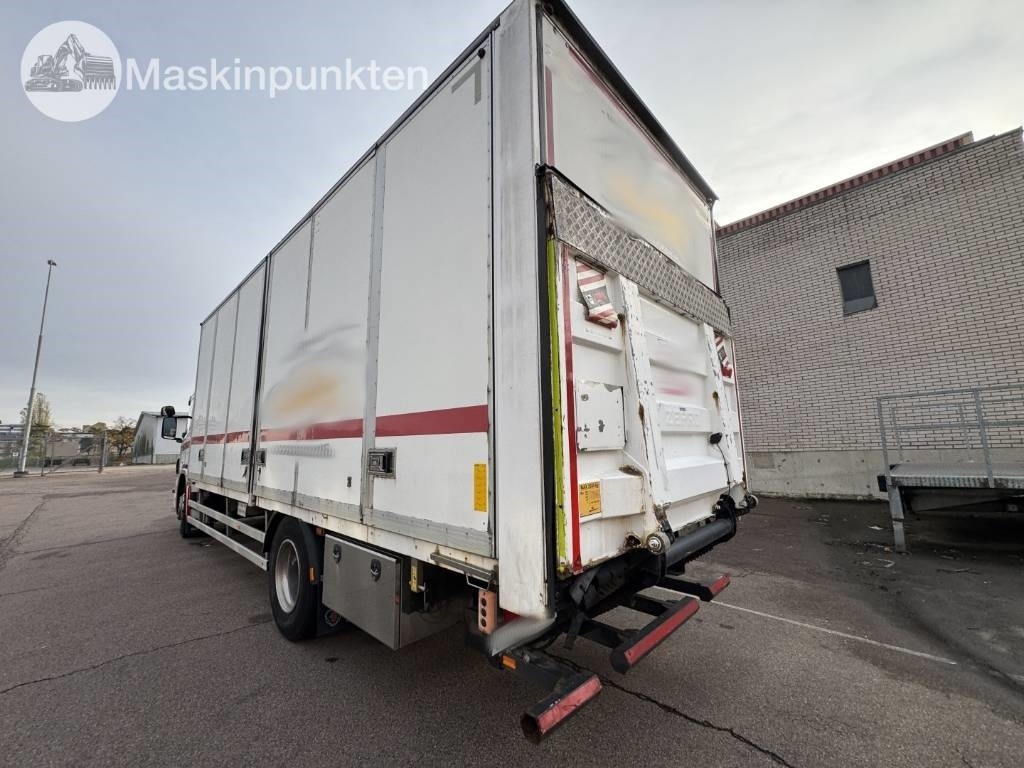 Scania P 320 - Skapbil: bilde 2 Scania P 320 - Skapbil: bilde 2