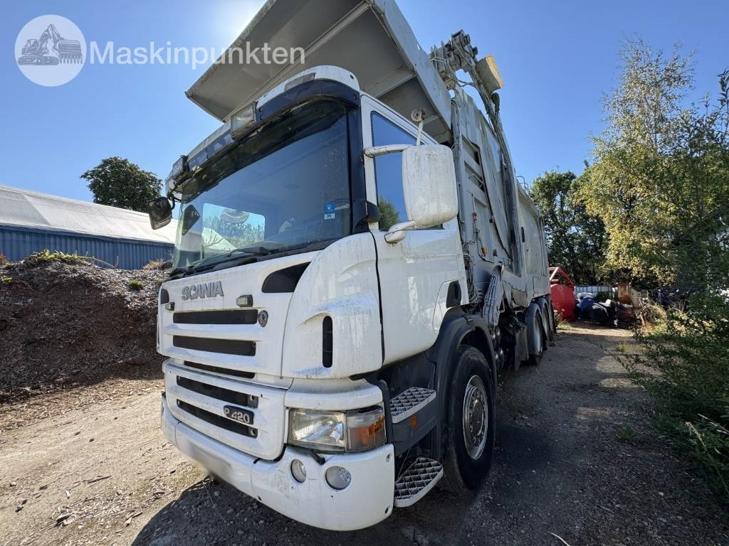 Scania P 420 GB  - Søppelbil: bilde 1 Scania P 420 GB  - Søppelbil: bilde 1