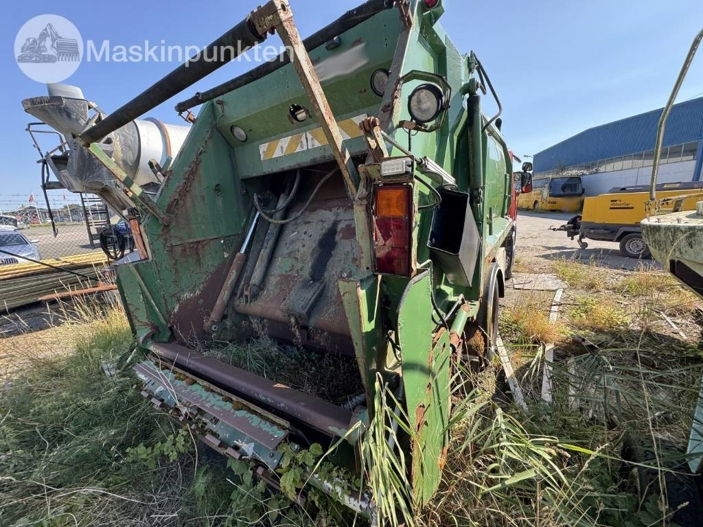 Scania P 94 D  - Søppelbil: bilde 3 Scania P 94 D  - Søppelbil: bilde 3