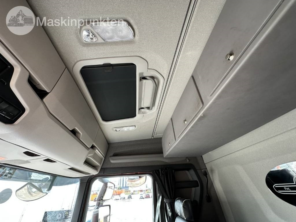 Lastebil med kjøl Scania R 450: bilde 19