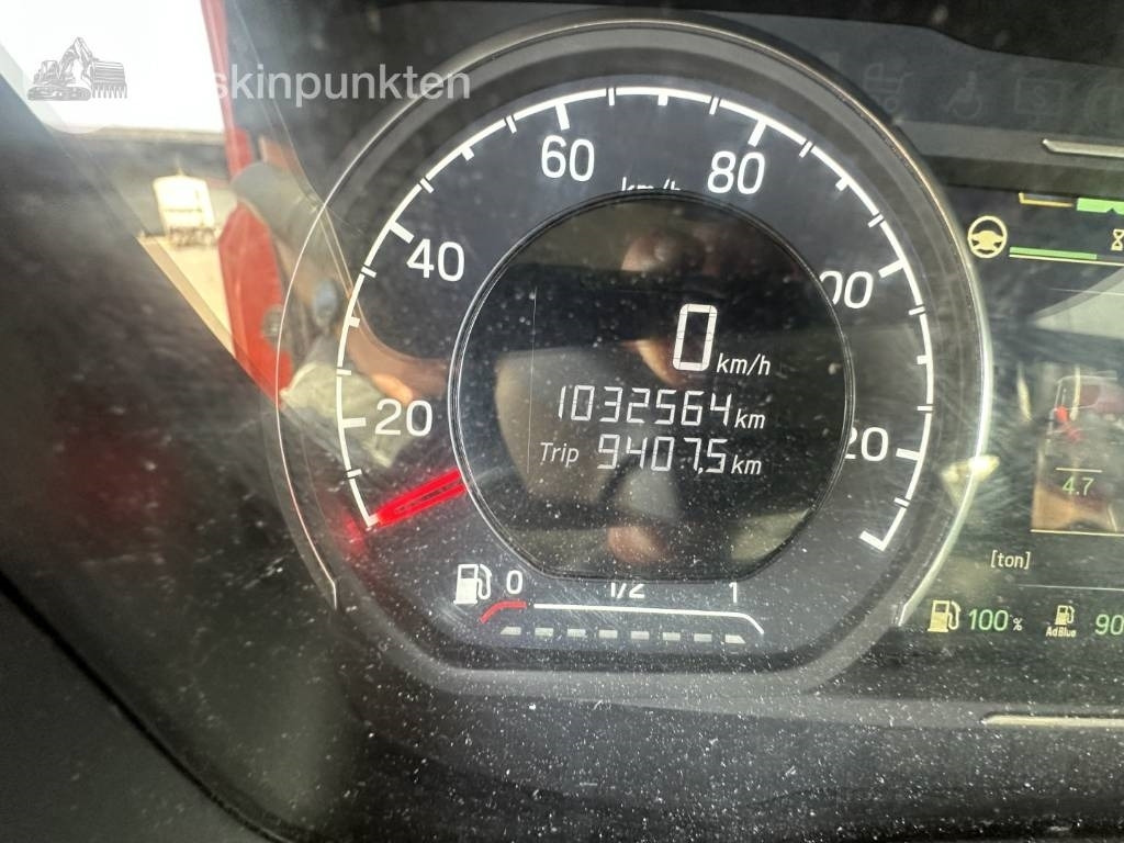 Lastebil med kjøl Scania R 450: bilde 28