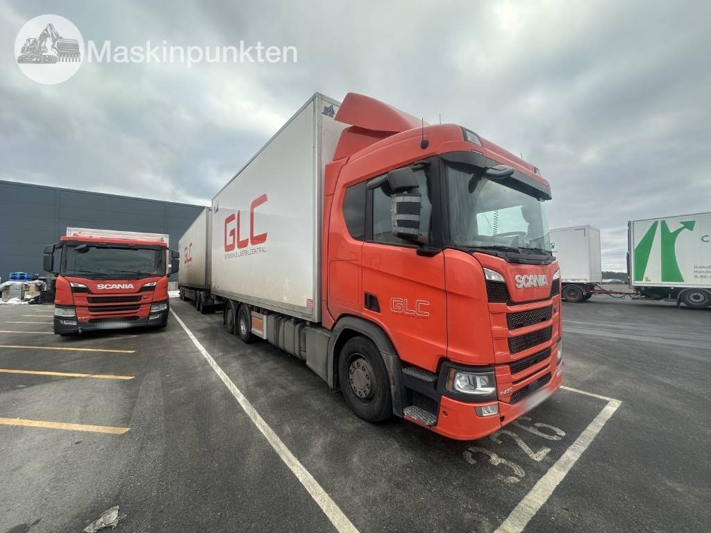 Scania R 450 - Lastebil med kjøl: bilde 1 Scania R 450 - Lastebil med kjøl: bilde 1