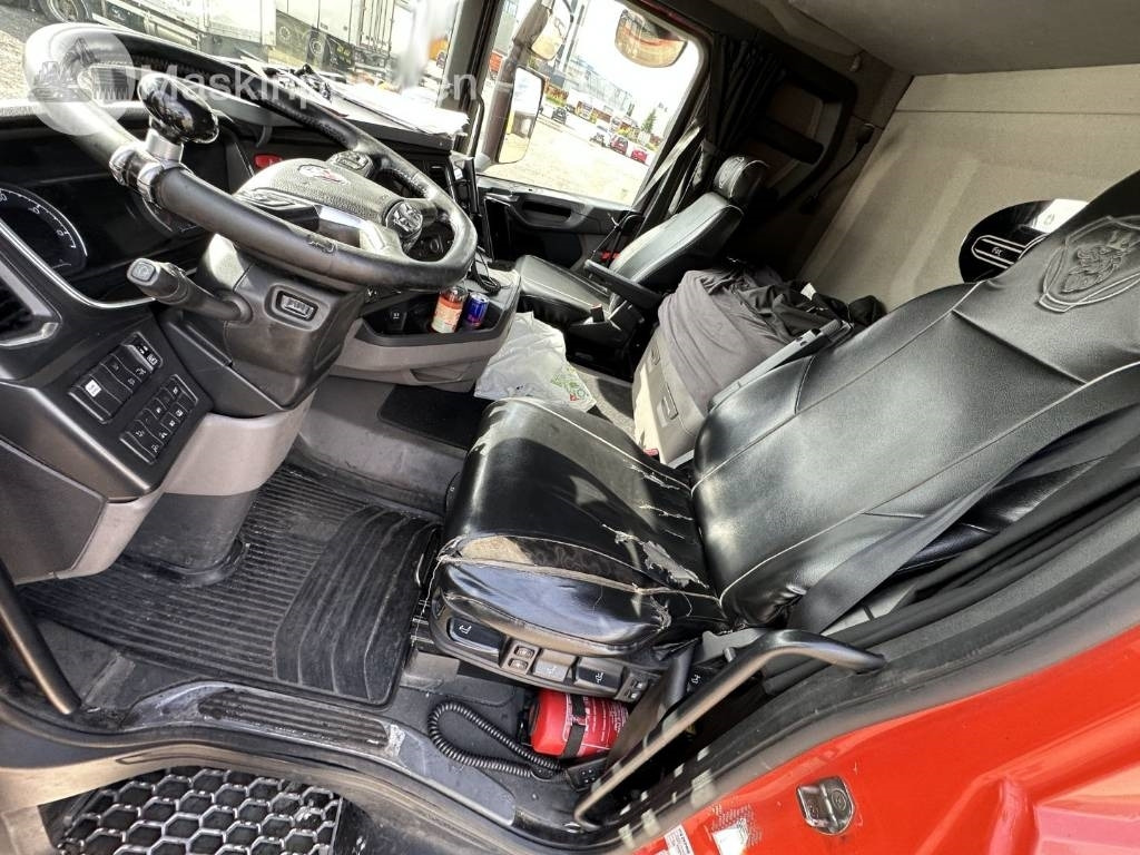 Lastebil med kjøl Scania R 450: bilde 15