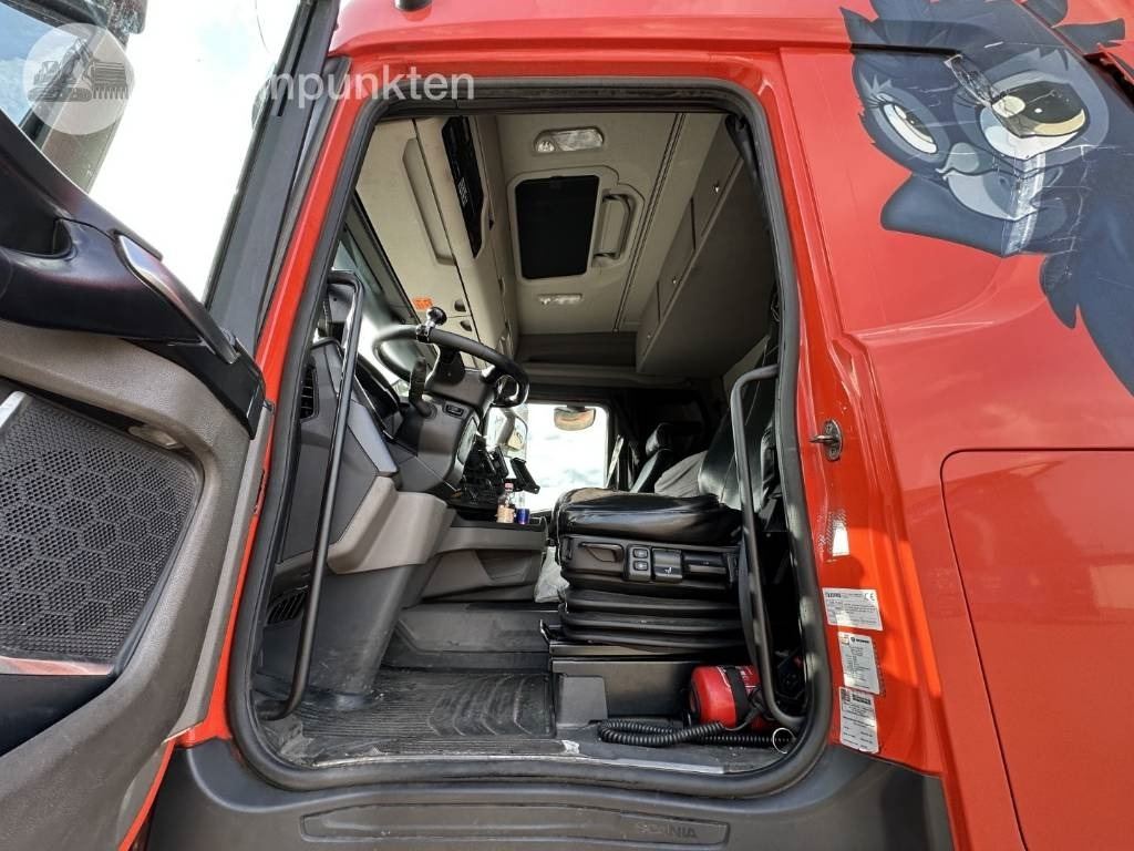 Lastebil med kjøl Scania R 450: bilde 9