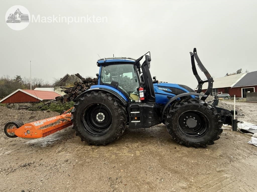 Valtra T 255 MED KRAN OCH AGGREGAT! - Skogstraktor: bilde 2 Valtra T 255 MED KRAN OCH AGGREGAT! - Skogstraktor: bilde 2