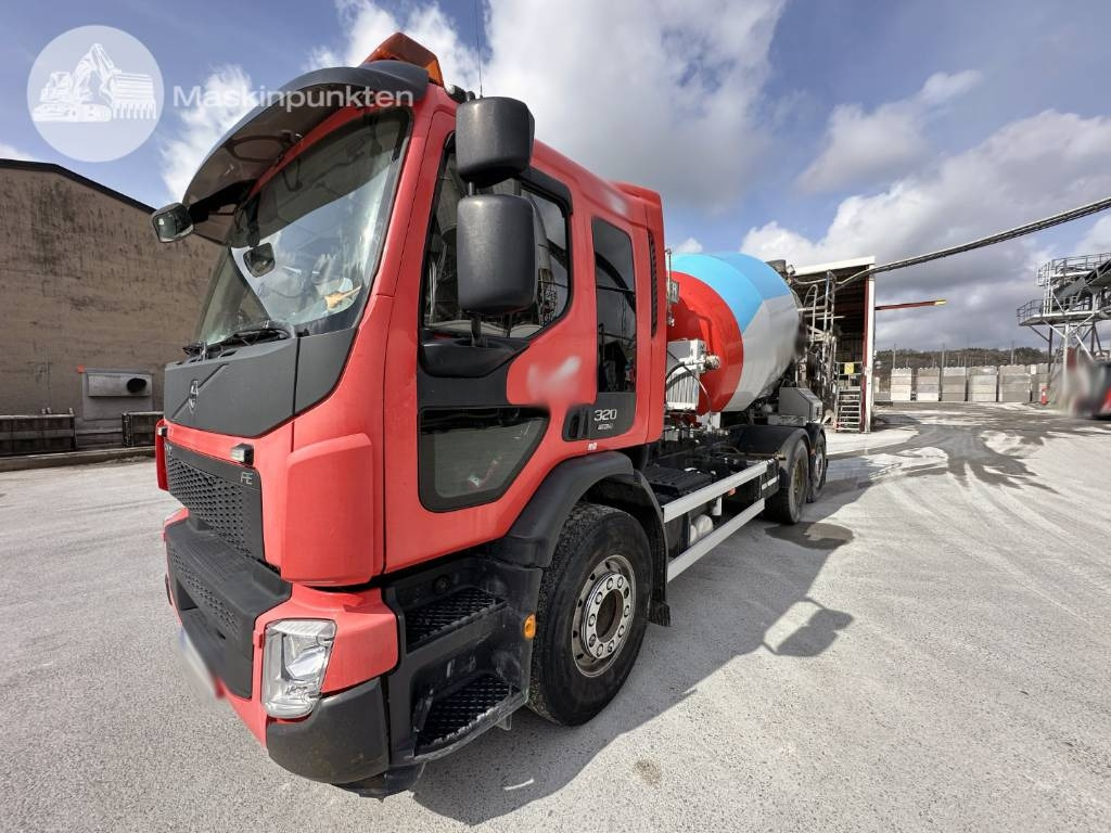 Volvo FE 320  - Betongbil: bilde 1 Volvo FE 320  - Betongbil: bilde 1