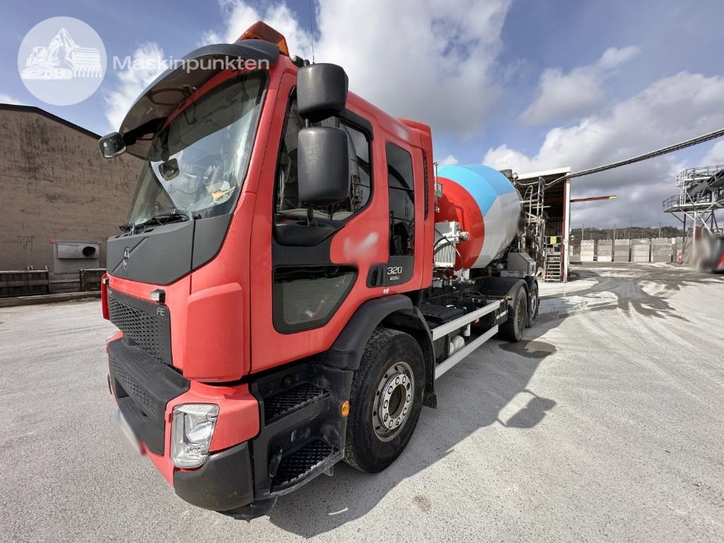 Volvo FE 320 - Betongbil: bilde 3 Volvo FE 320 - Betongbil: bilde 3