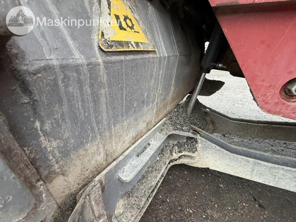 Leie Wirtgen W 100  Wirtgen W 100: bilde 39