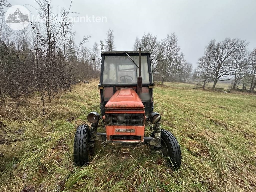 Zetor 6718 - Traktor: bilde 2 Zetor 6718 - Traktor: bilde 2
