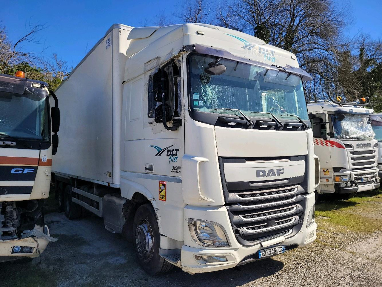 DAF XF510 - Lastebil med kjøl: bilde 1 DAF XF510 - Lastebil med kjøl: bilde 1