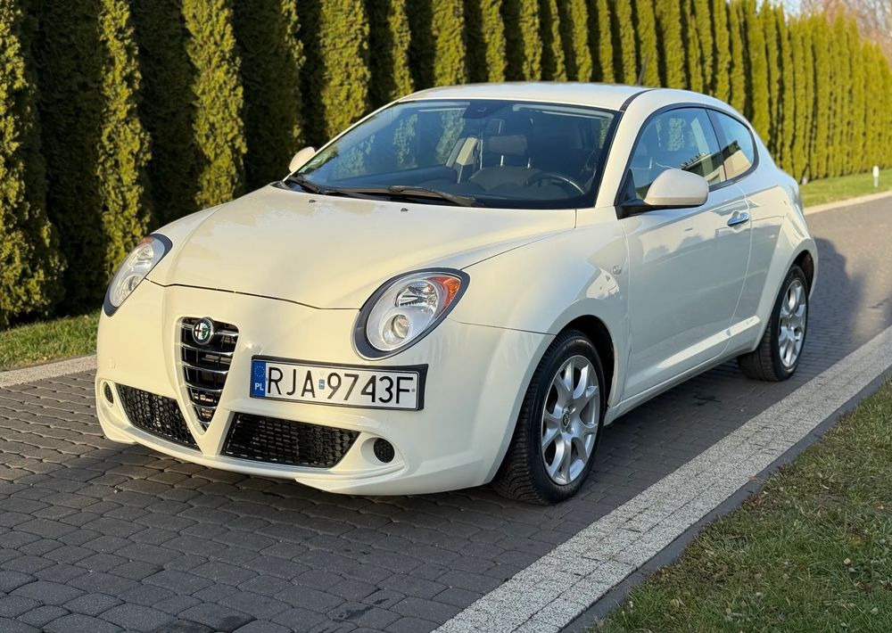 Alfa Romeo Mito - Personenbil: bilde 1 Alfa Romeo Mito - Personenbil: bilde 1