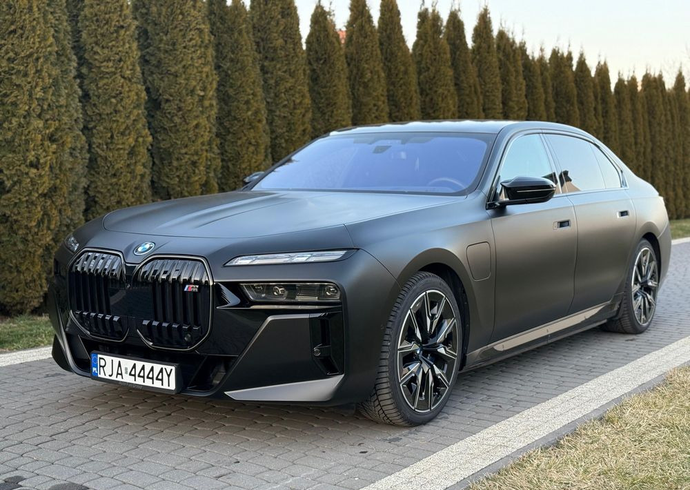 BMW Seria 7 - Sedan: bilde 1 BMW Seria 7 - Sedan: bilde 1