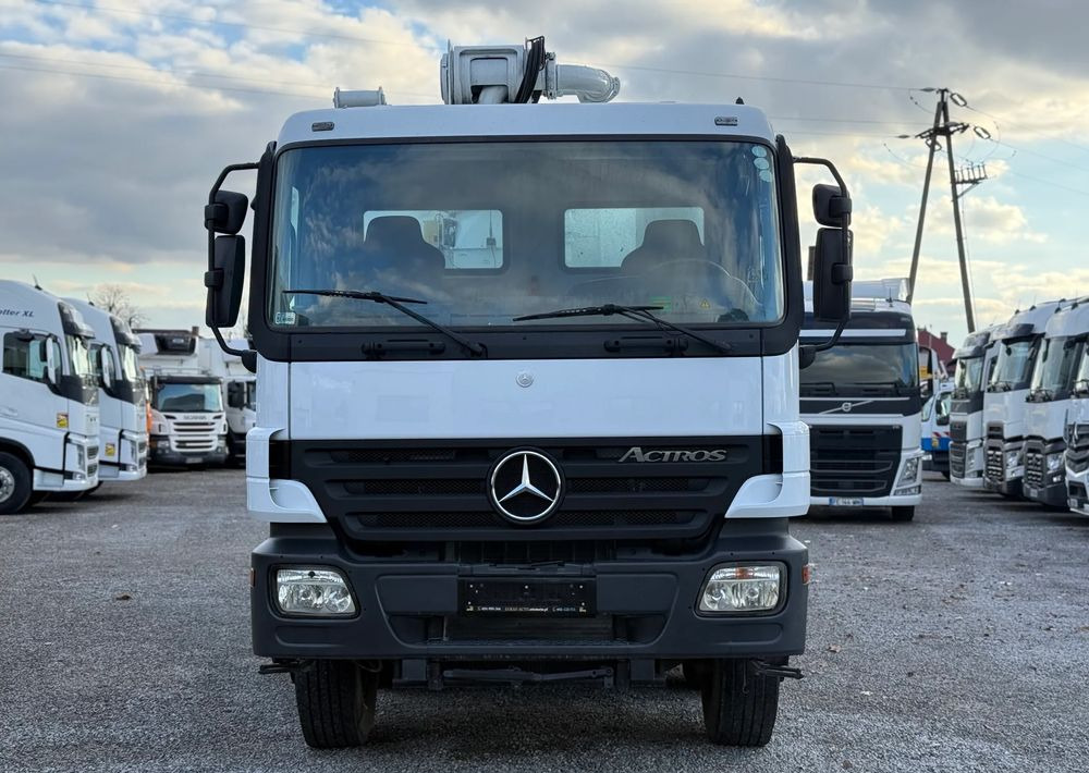 Mercedes-Benz ACTROS 3241 8X4 CIFA24 7m3 - Pumpemixer: bilde 2 Mercedes-Benz ACTROS 3241 8X4 CIFA24 7m3 - Pumpemixer: bilde 2