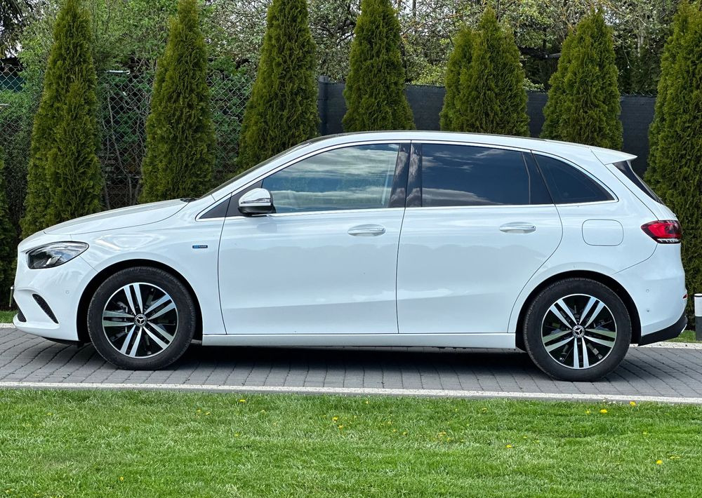 Mercedes-Benz Klasa B - Sedan: bilde 4 Mercedes-Benz Klasa B - Sedan: bilde 4